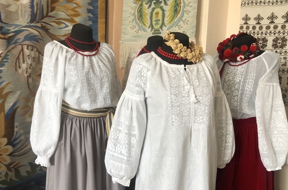 Музей ткацтва та вишивки в Решетилівці